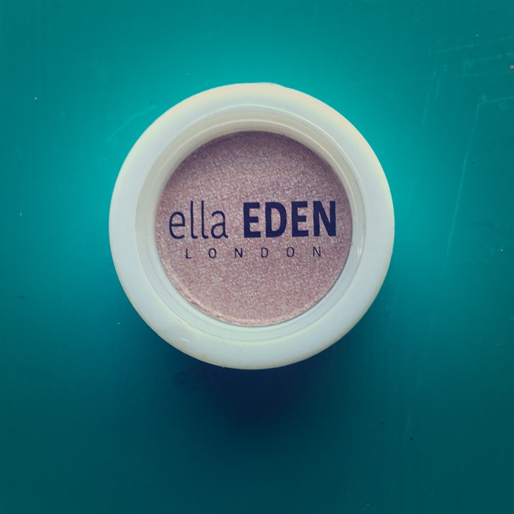 EllaEDEN London Eyeshadow